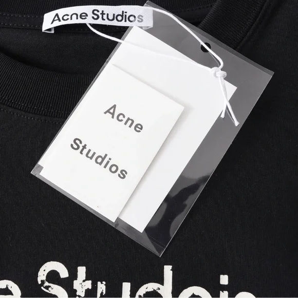 Acne Black Short Sleeve Tee with Minimalist Print - Picture 6 of 7